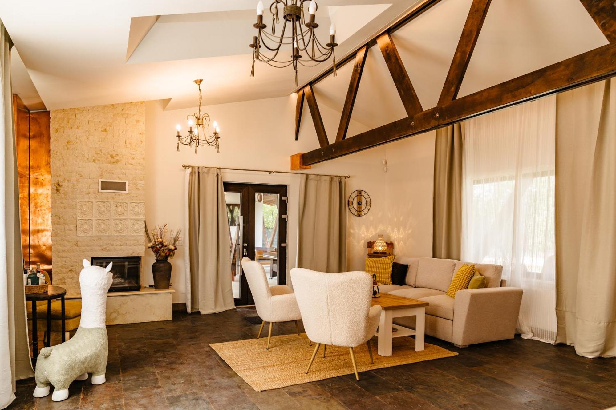 Branesti The Tribe Alpaca Retreat酒店 外观 照片