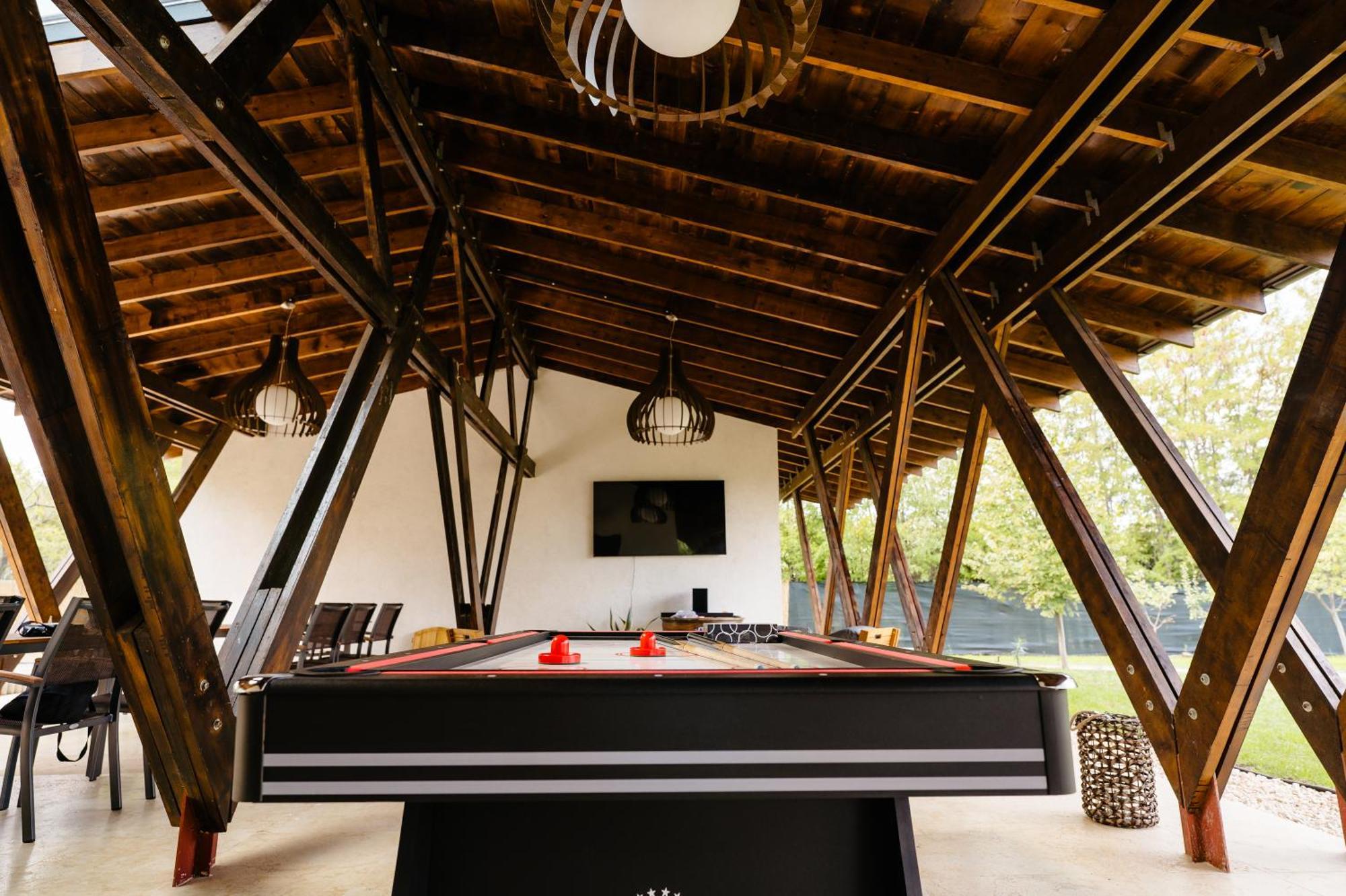 Branesti The Tribe Alpaca Retreat酒店 外观 照片